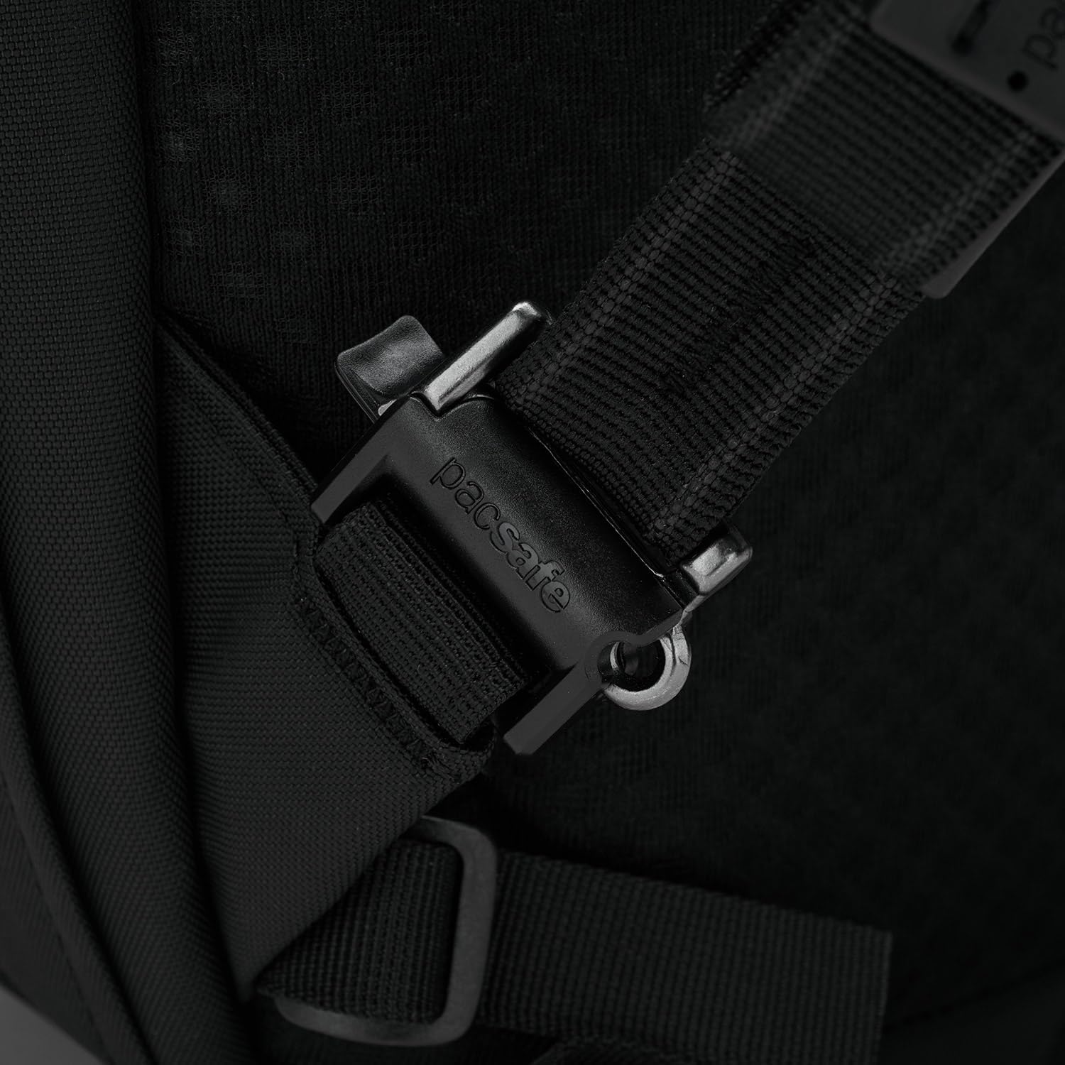 Pacsafe V 26L Tour backpack - Image 8